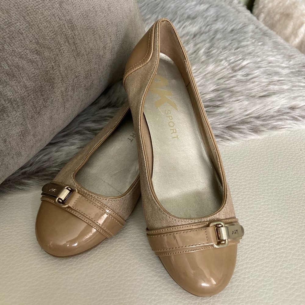 Anne Klein flats
